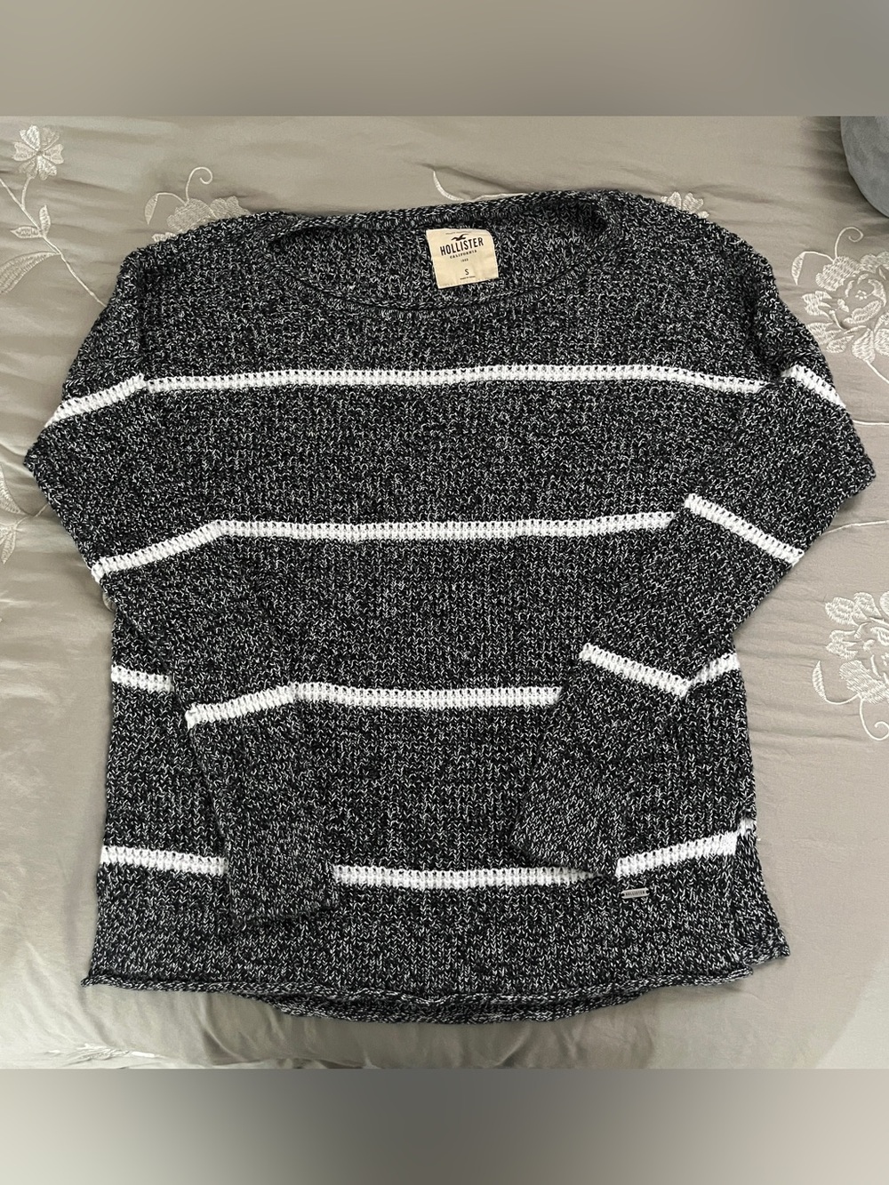 Hollister Sweater